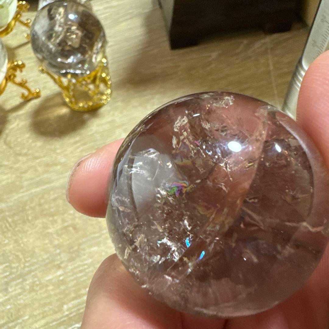 【高品質】スモーキークォーツスフィア　丸玉　透明感、虹あり