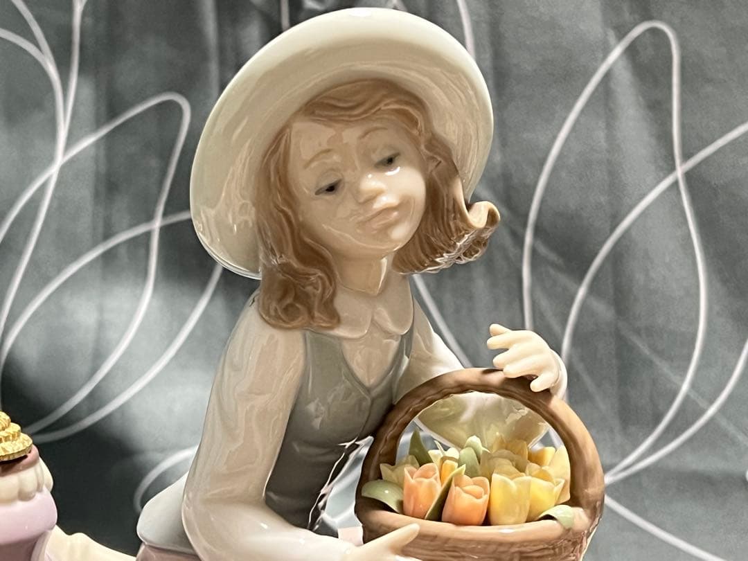 リヤドロ バルコ・デ・フローレス 廃盤品 - メルカリ