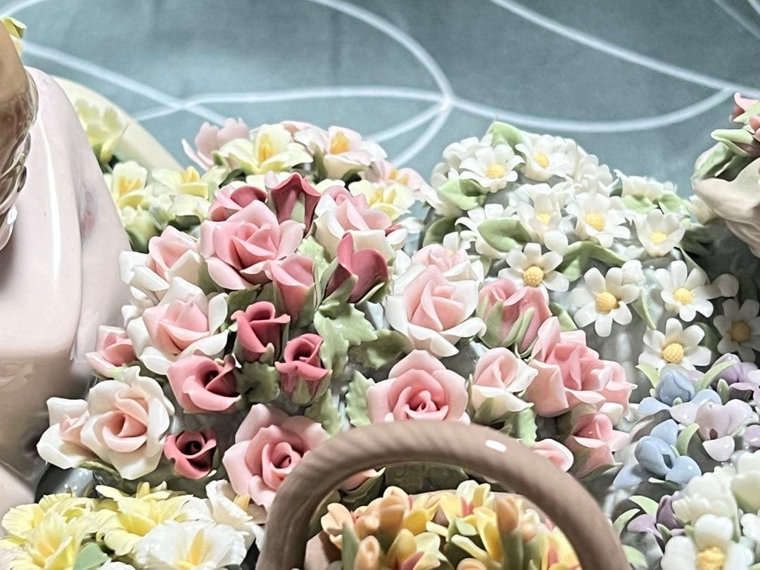 リヤドロ バルコ・デ・フローレス 廃盤品 - メルカリ