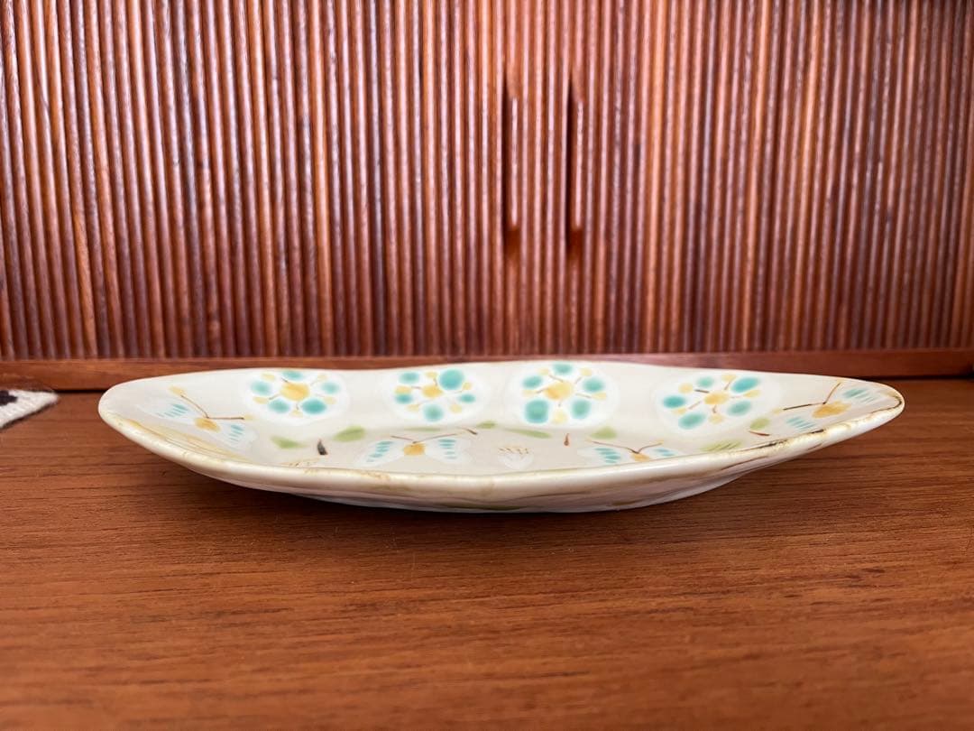 石木文　モンシロチョウとお花　オーバル　未使用