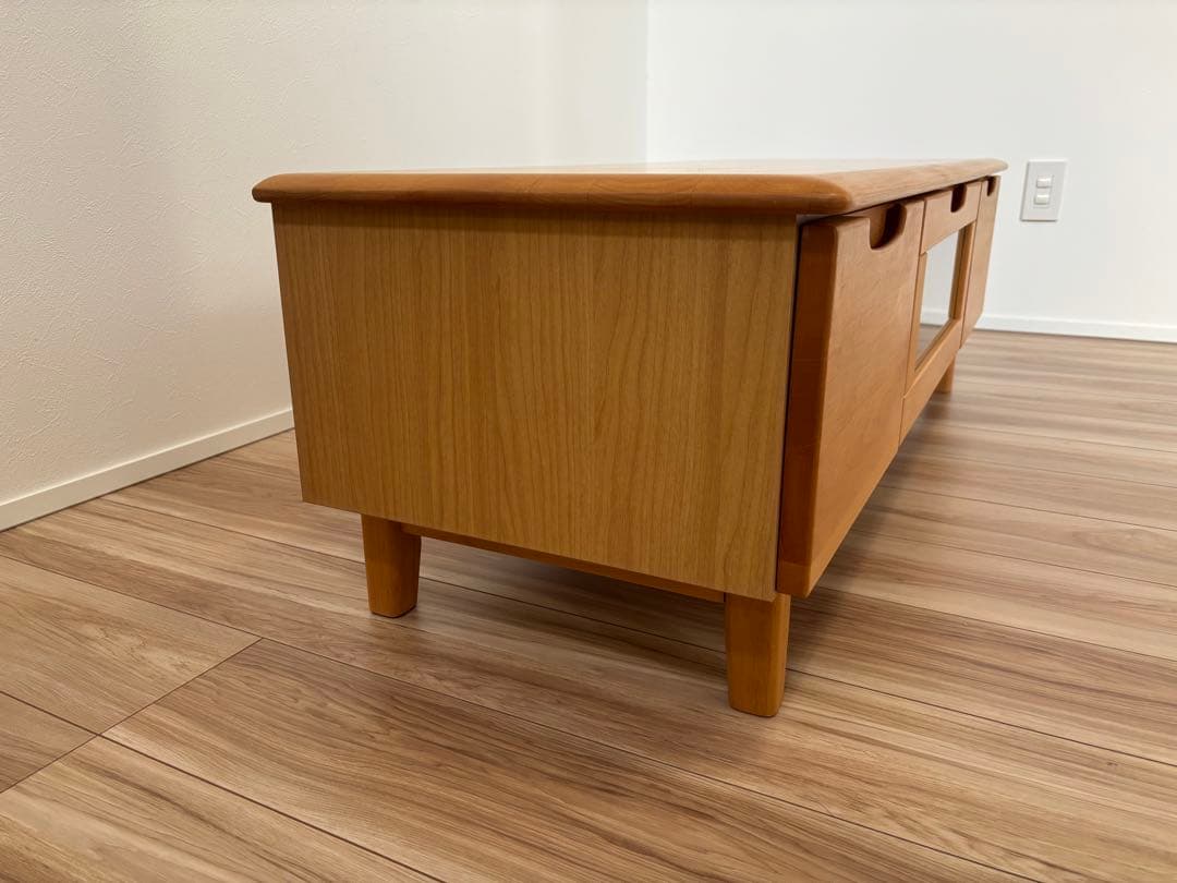 テレビ台　ERIS 120 アルダー材　無垢材　ナチュラル　北欧