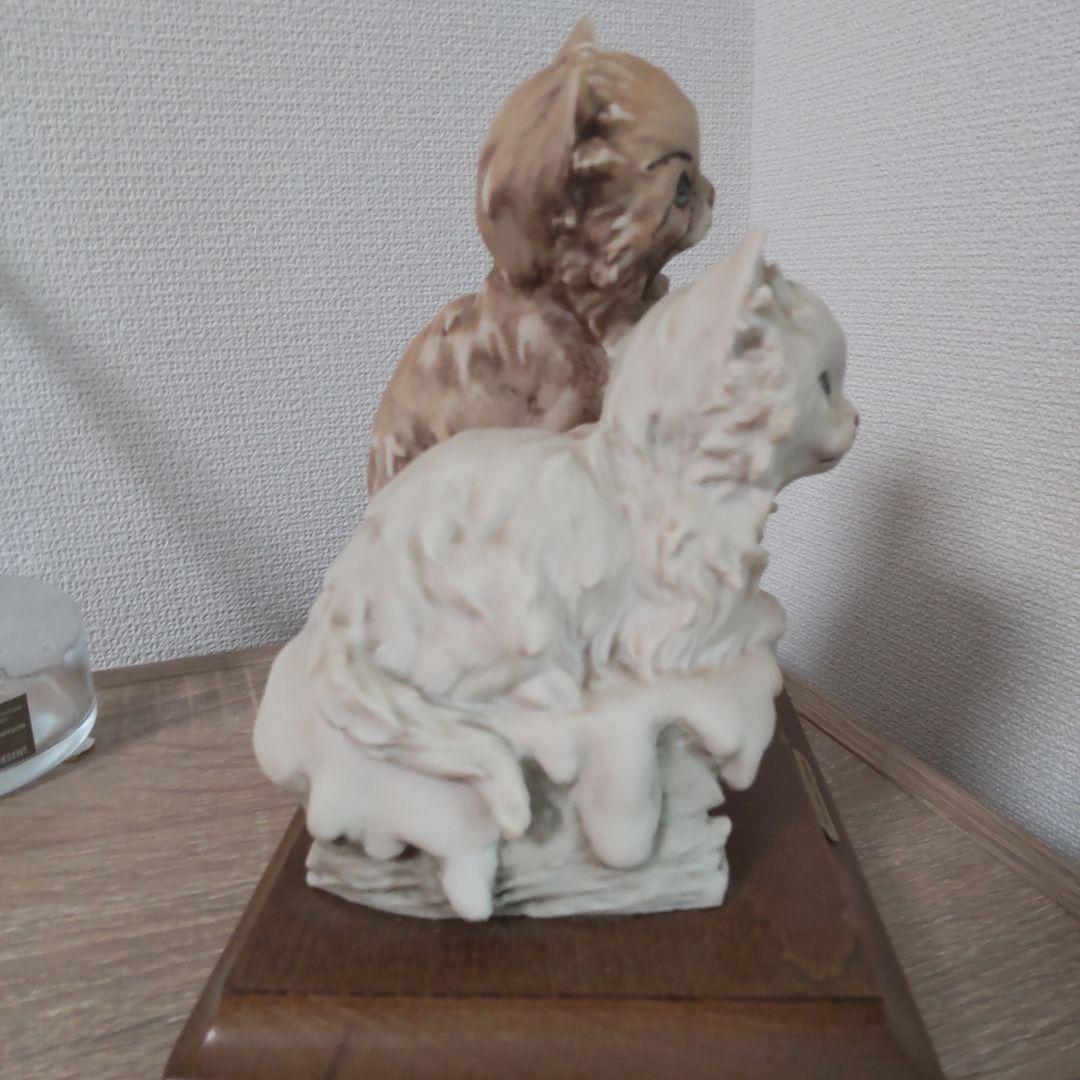 ジョゼッペアルマーニ 雪の上の仔猫 フローランス イタリア製