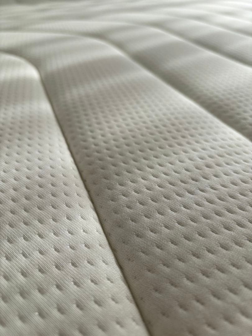 【送料無料】55%OFF　New コアラマットレスBAMBOO クイーン　最上位