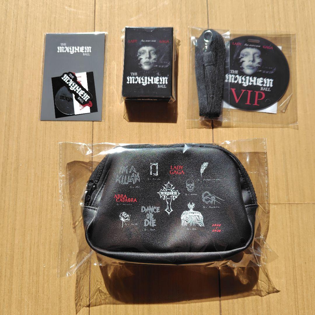 Lady Gaga The Mayhem Ball VIPグッズセット - メルカリ