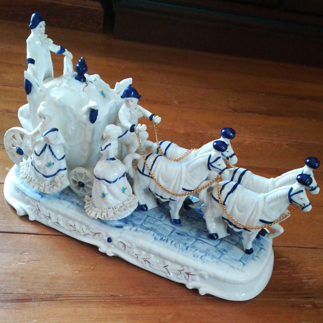 馬車　陶器製　置き物　貴婦人　置物　飾り物