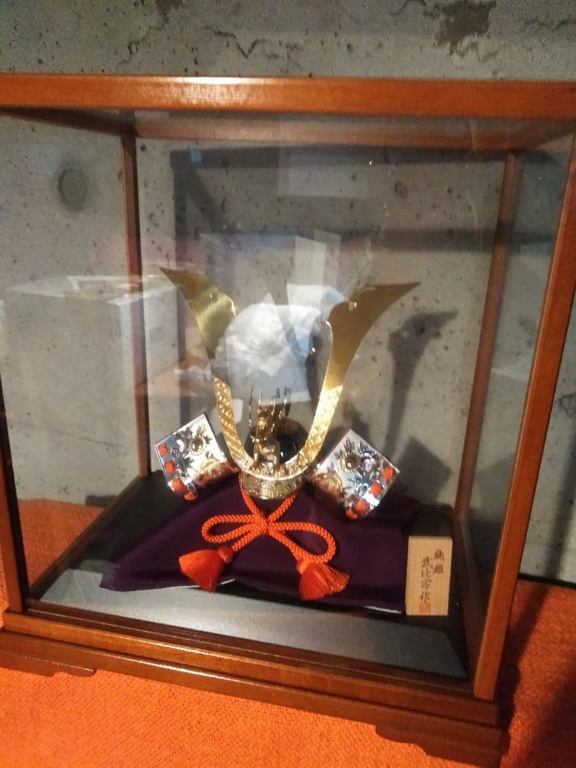 武比古　銀製「 兜 龍付き 」 五月人形　置物