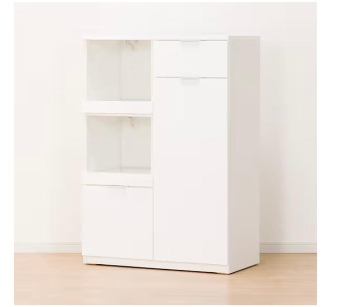 ホワイトキッチンキャビネット