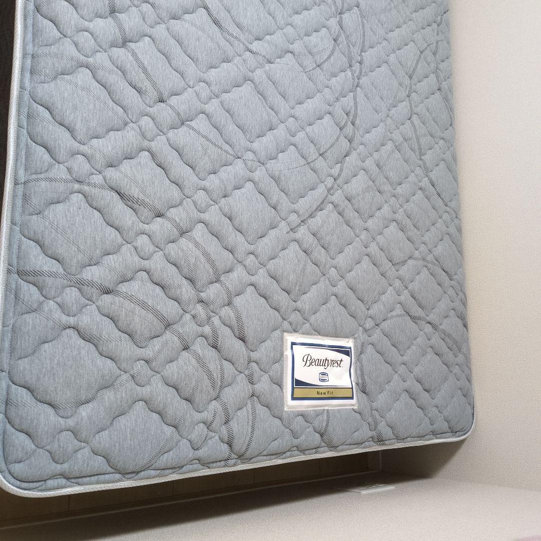 シモンズ ベッドマットレス　美品