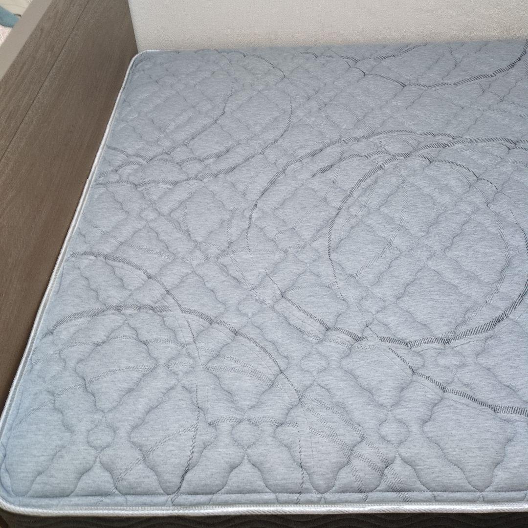 シモンズ ベッドマットレス　美品