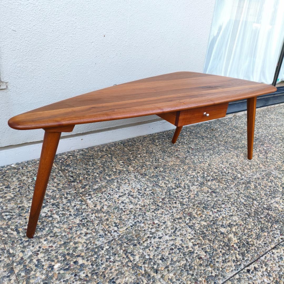 天然木無垢材 ３本脚 変形 テーブル ミッドセンチュリー 北欧 ヴィンテージ