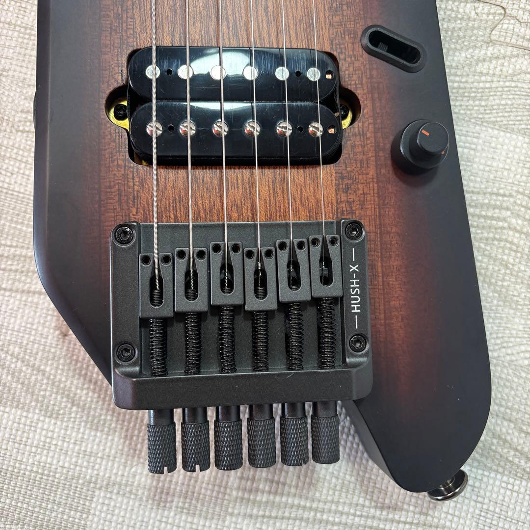Donner Hush-X ヘッドレストエレキギター《付属品欠品》