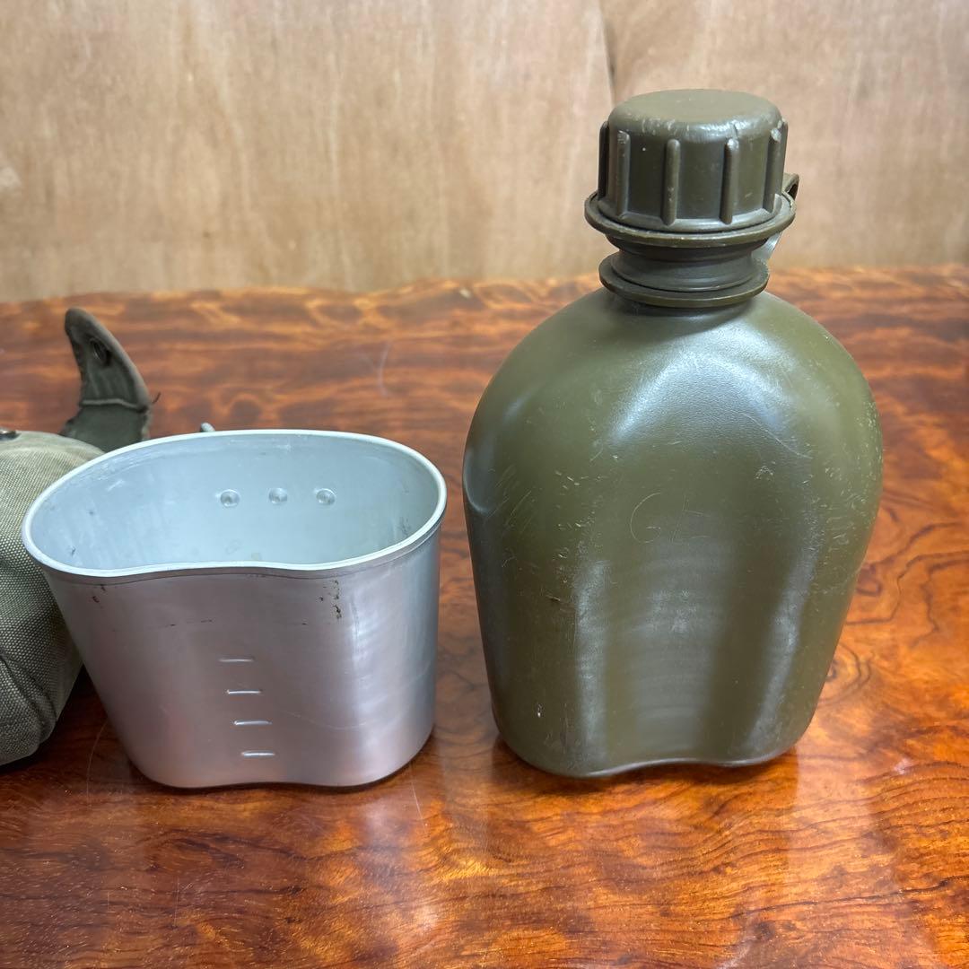 オリーブドラブ 水筒 カップ付き　0205o229