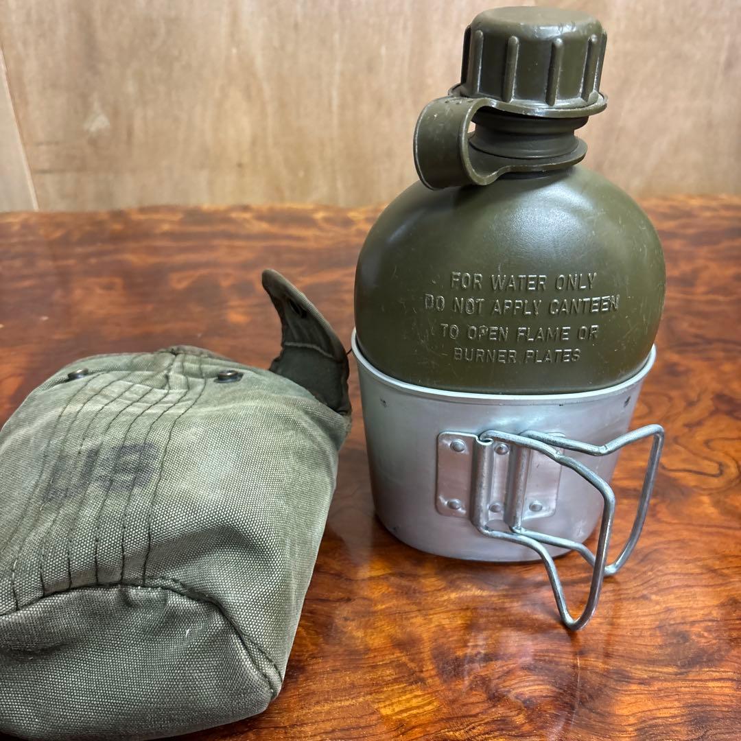 オリーブドラブ 水筒 カップ付き　0205o229