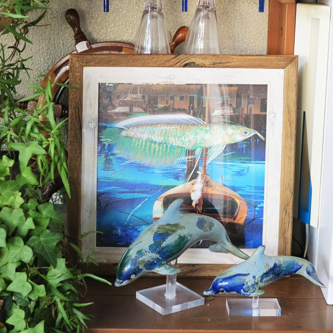 鈴木英人の作品「キーボードフィッシュ」の木製額装