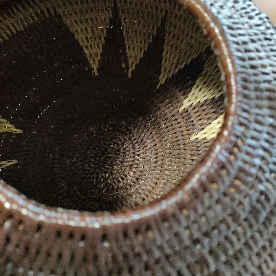 ブカバスケット パプアニューギニア 手編み かごバック 壷 置物