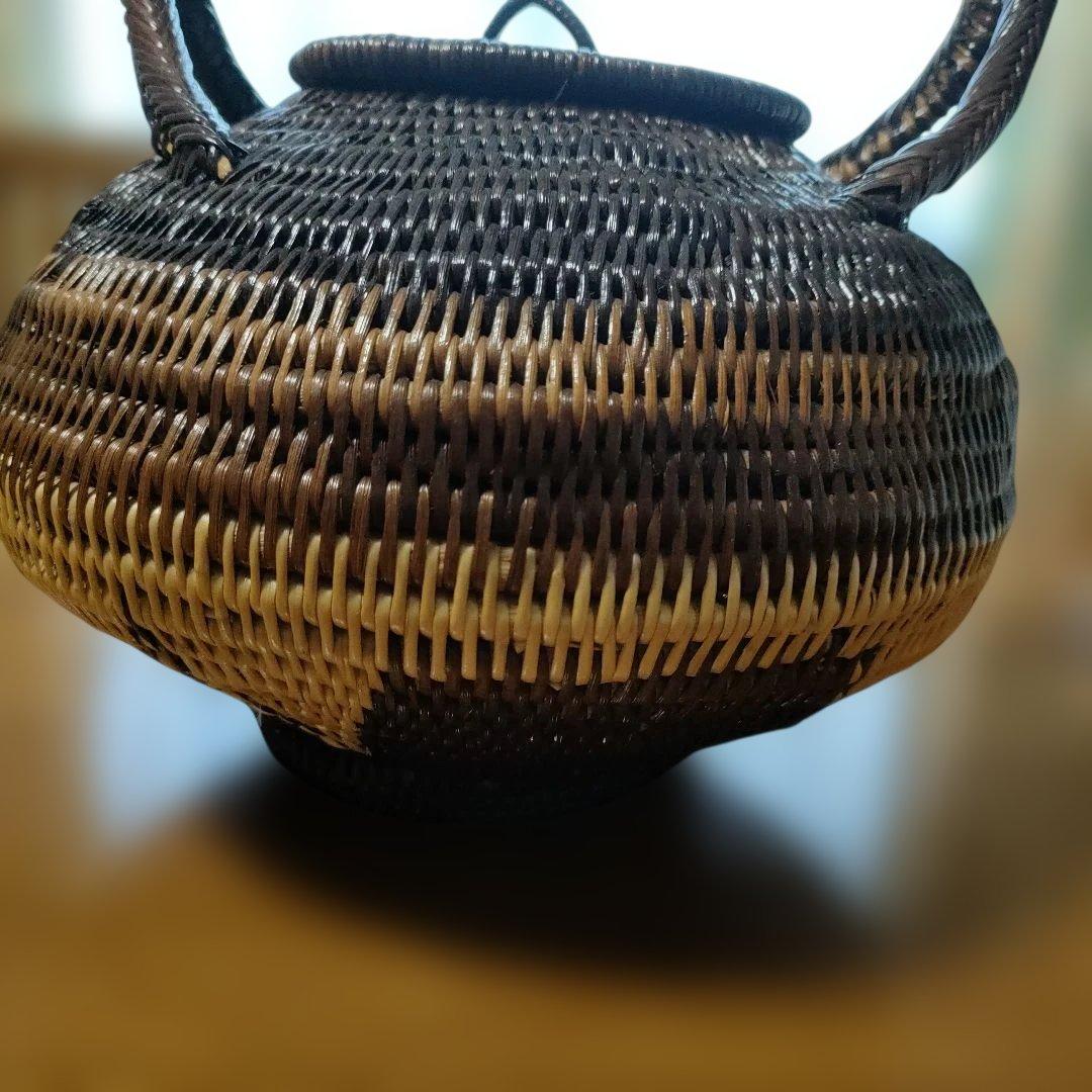 ブカバスケット パプアニューギニア 手編み かごバック 壷 置物