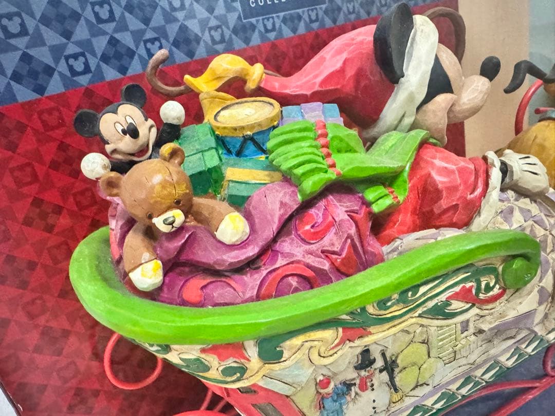 ディズニー　置物