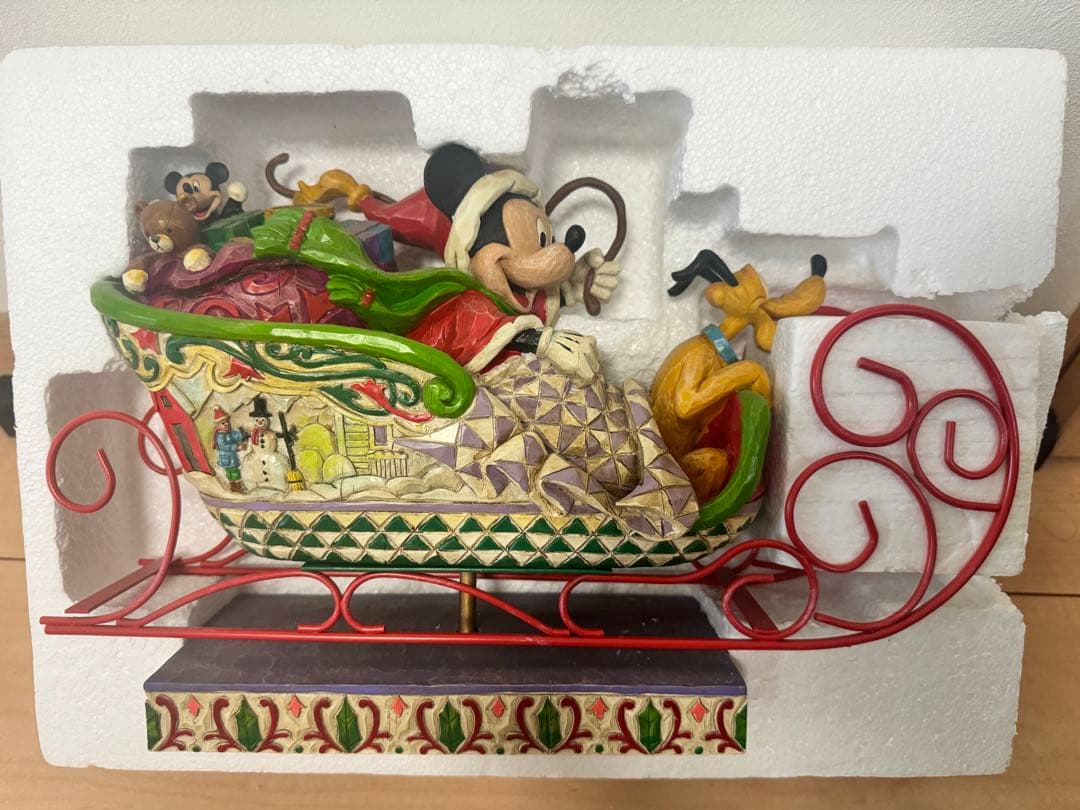 ディズニー　置物