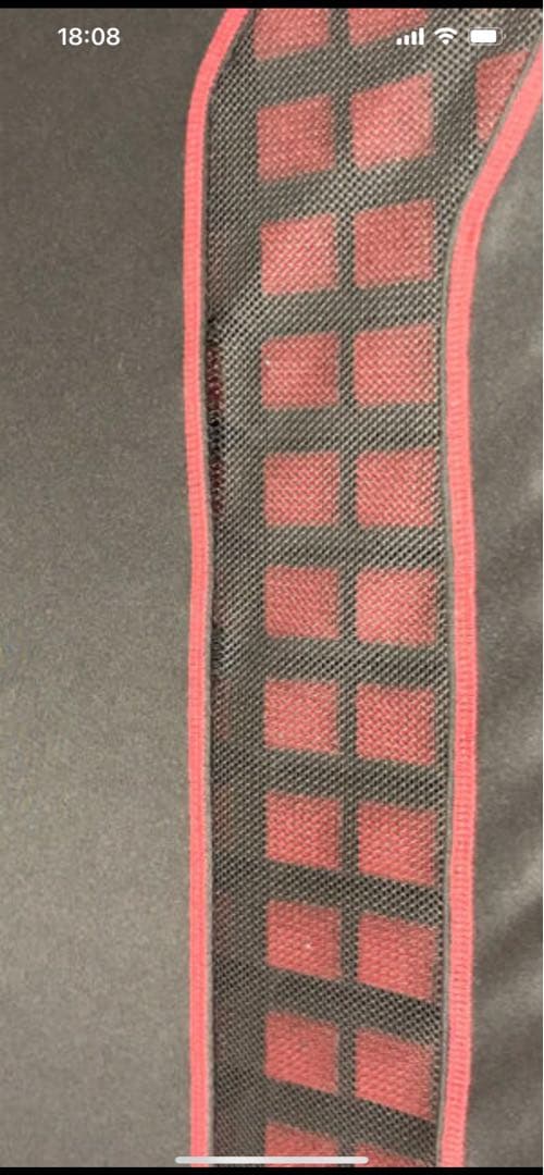 たく　AIR エアーマットレス セミダブル 黒/赤