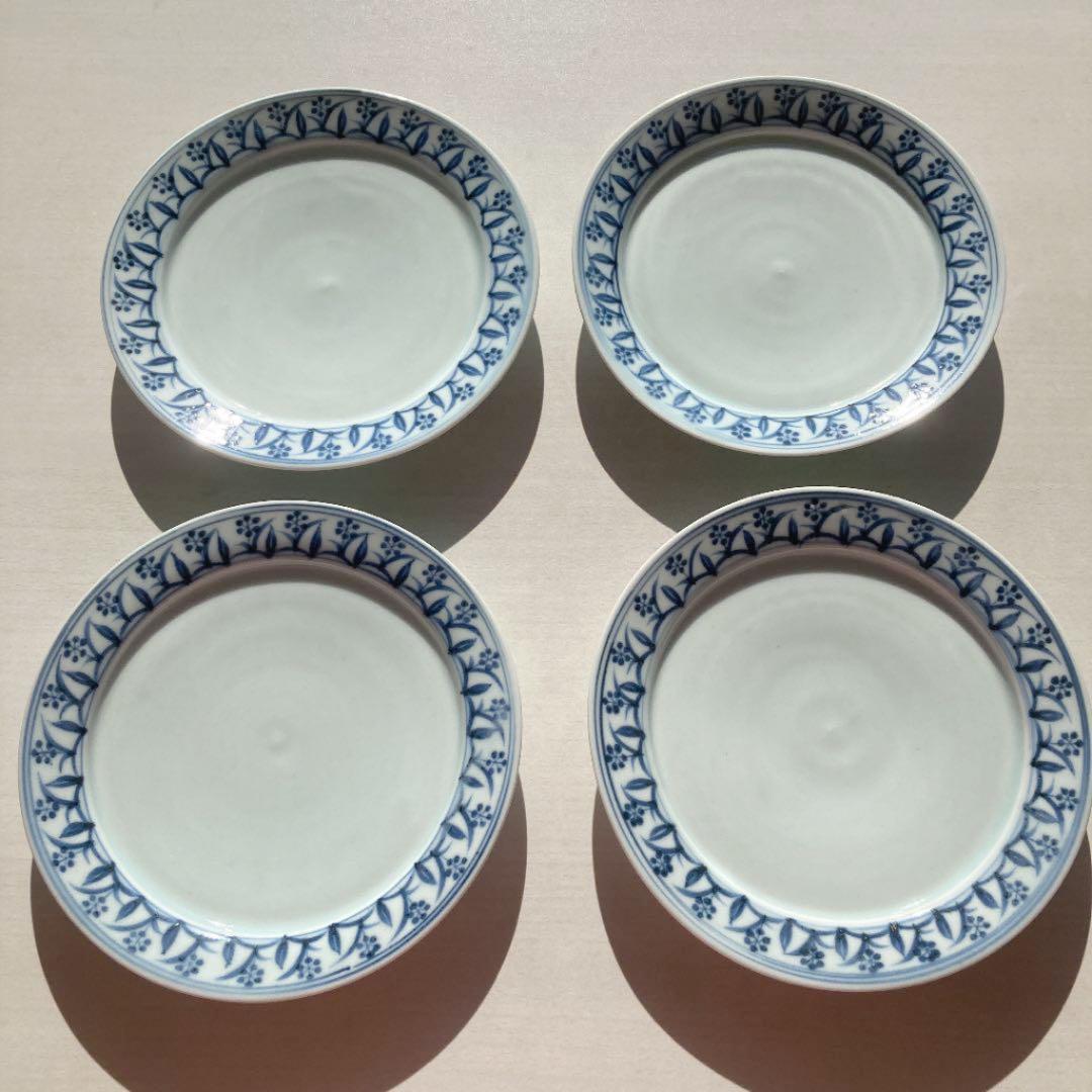 宮岡麻衣子　リムプレート　計8枚　染付洋花文皿