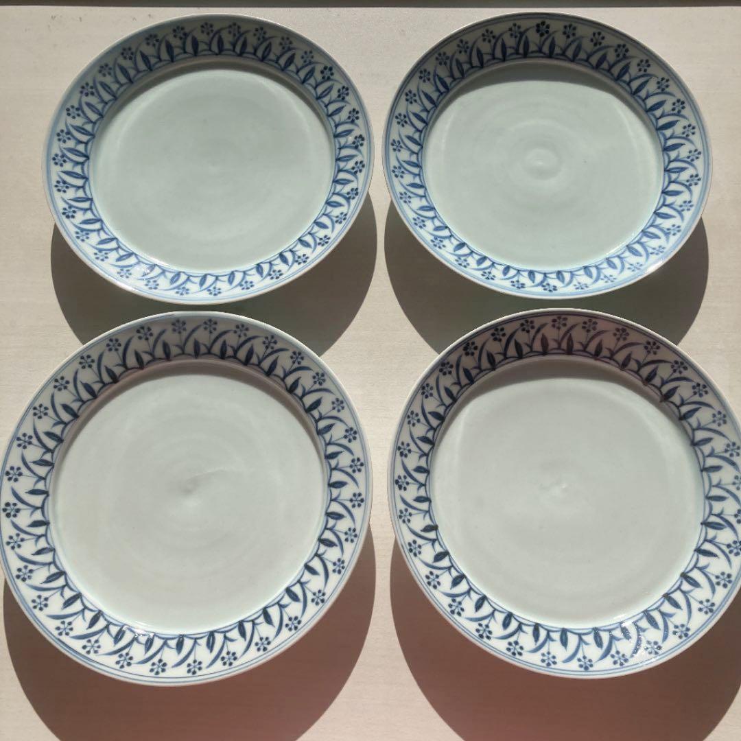 宮岡麻衣子　リムプレート　計8枚　染付洋花文皿