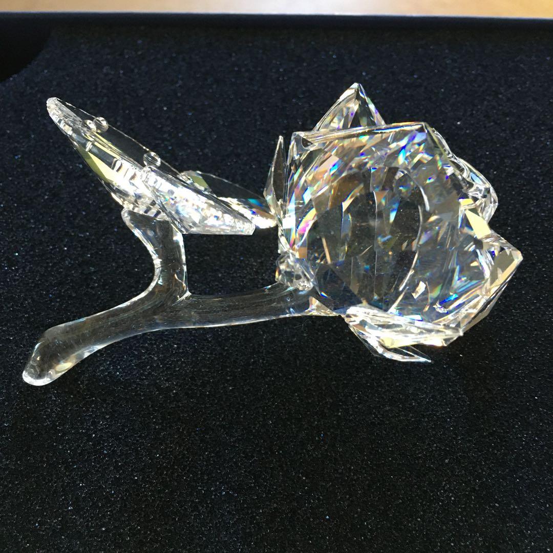 スワロフスキー薔薇