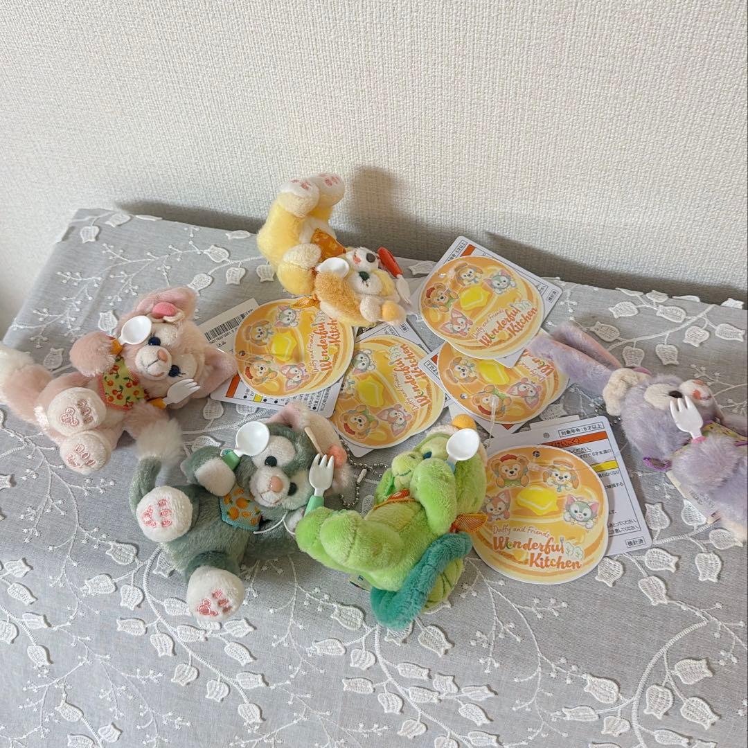 お顔厳選ディズニーシー ダッフィー&フレンズぬいぐるみバッジ