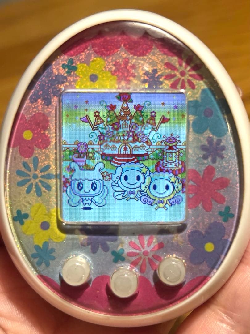 値下げ中！たまごっちみーつ ぱすてる ホワイト たまごっちみーつ