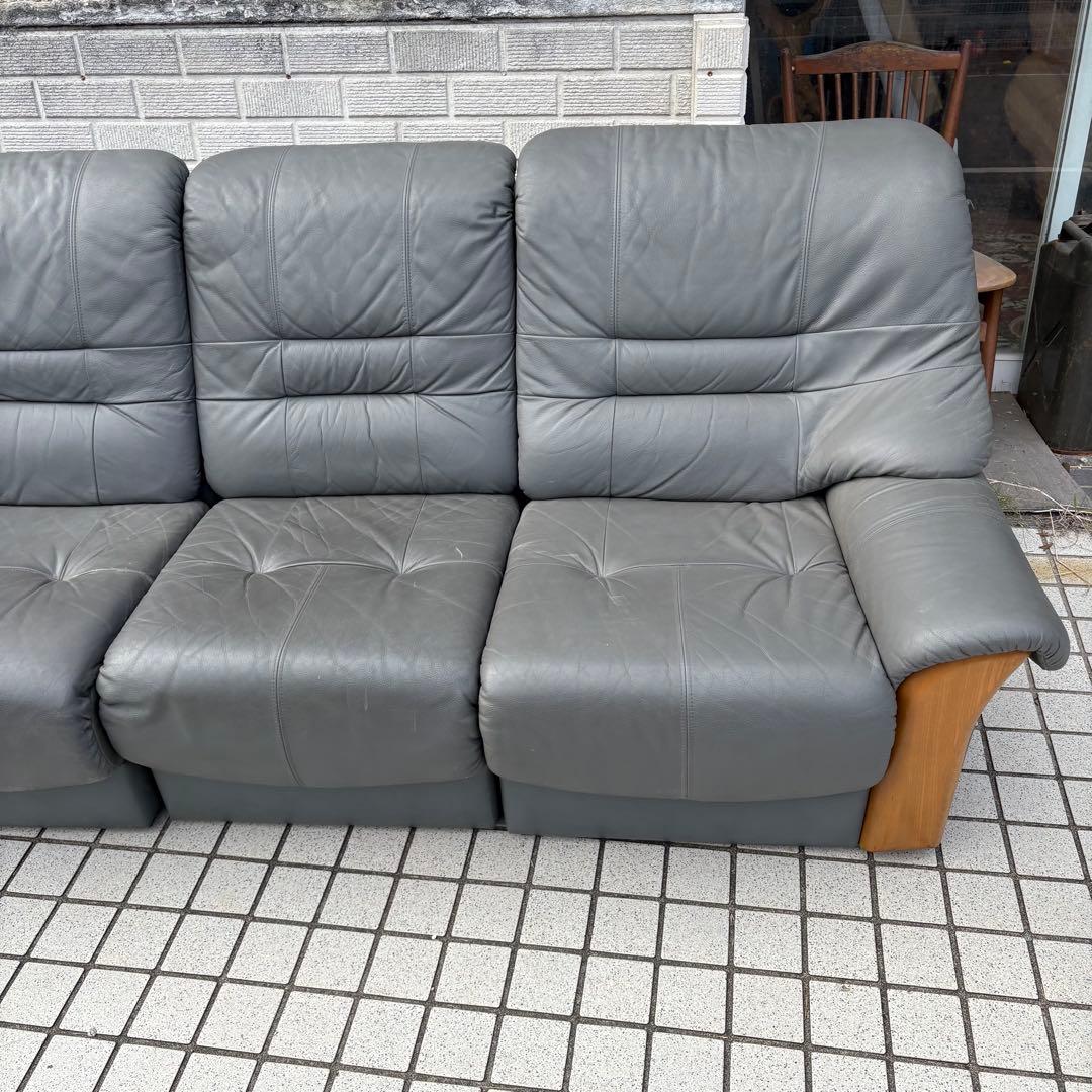 北欧レトロ レザーソファー 三人掛けソファー ラグジュアリー ビンテージ グレー