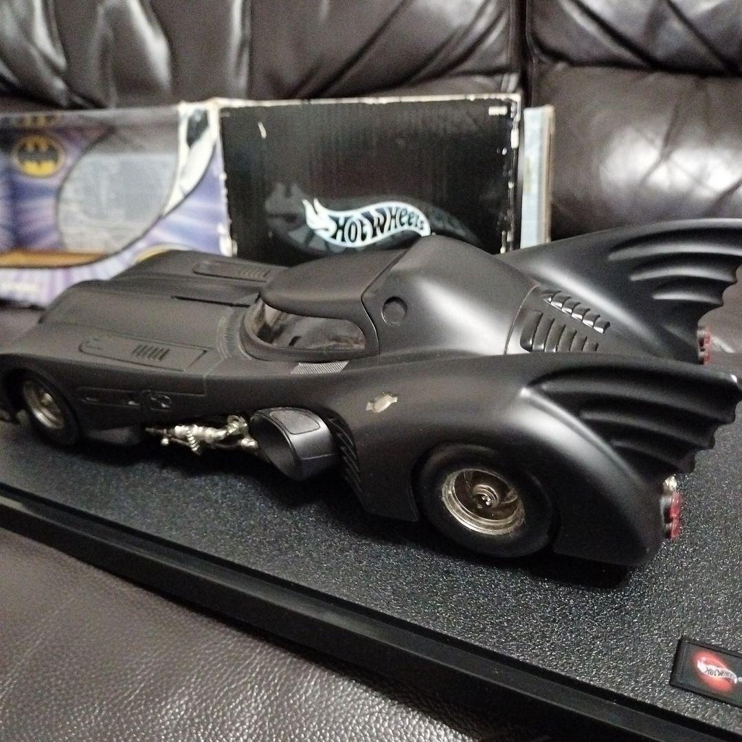 マテル　ホットウィール　バットマン バットモービル 1/18ダイキャストミニカー