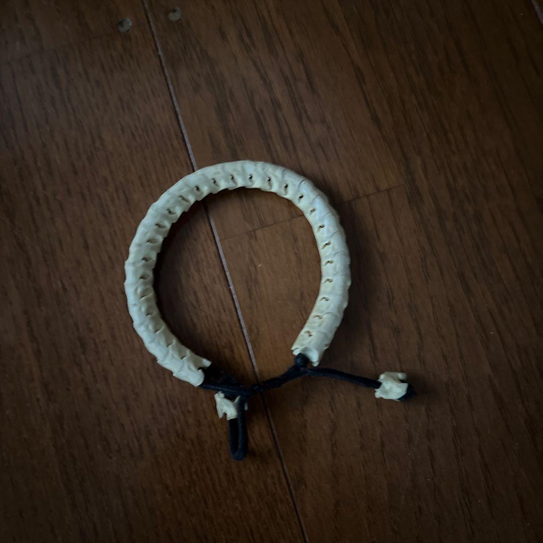 天然素材 蛇骨ブレスレット