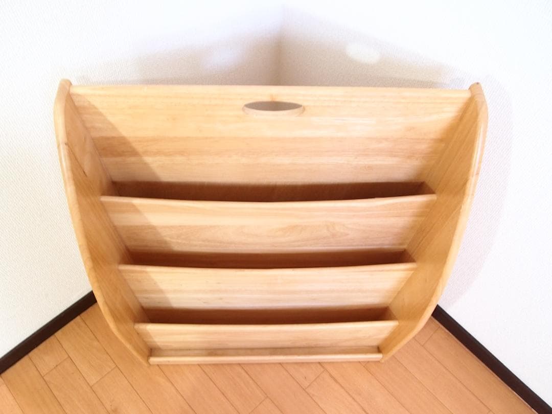 【美品】木製無垢 大型 3段 マガジンラック/新聞ラック ナチュラル色 収納家具