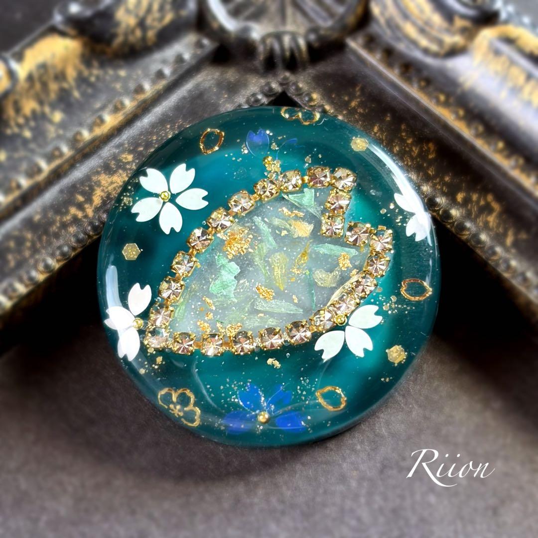 no.1155 ・✿‪ꫛꫀꪝ桜花弁エレガントデザインレジンヘアゴム‬