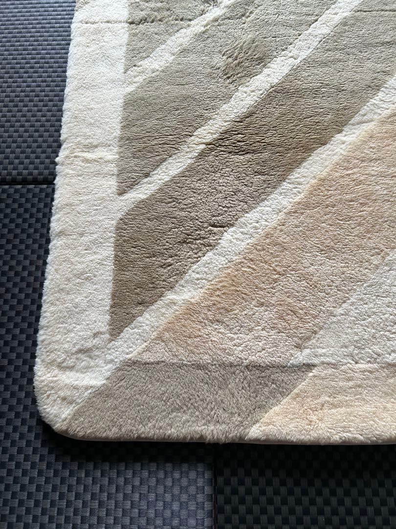 【たもっちゃんさん】エクセルヒューマン ムートンシーツ