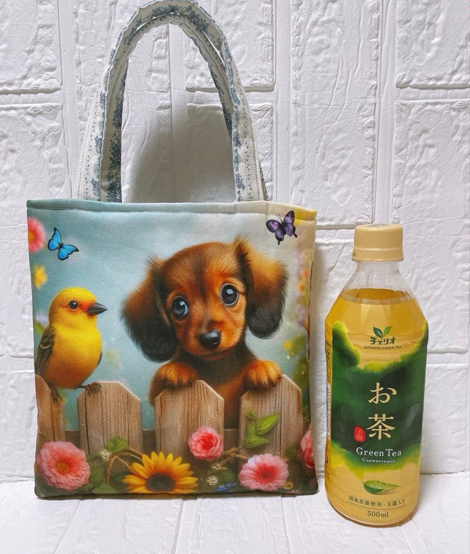 ミニトートバッグ　お散歩バッグ　ハンドメイド　両面パネル生地　ダックスフンド