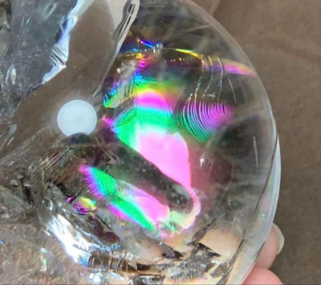 透明度高☆虹が綺麗なアイリスクォーツスフィア・台座付き