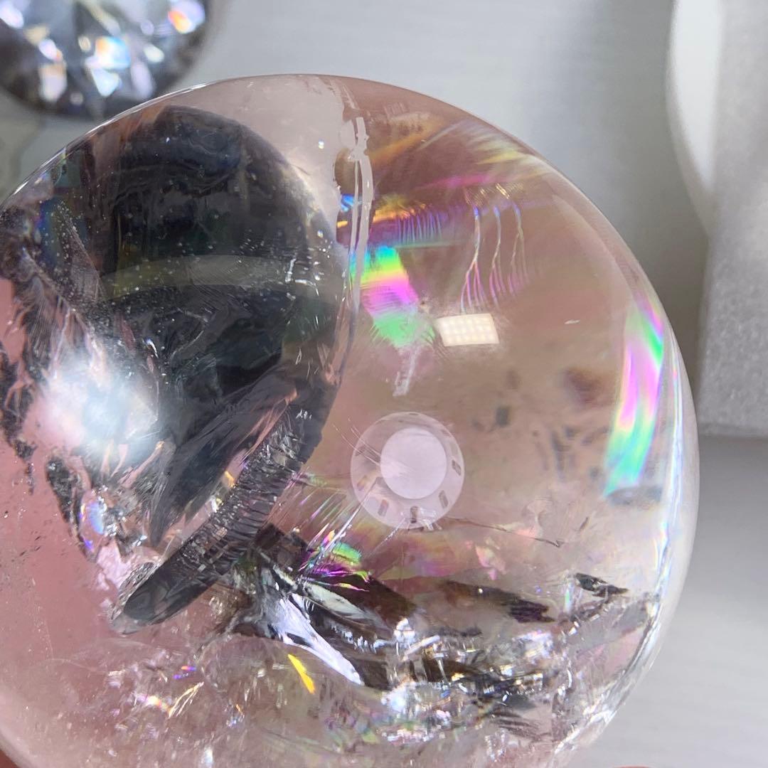 透明度高☆虹が綺麗なアイリスクォーツスフィア・台座付き