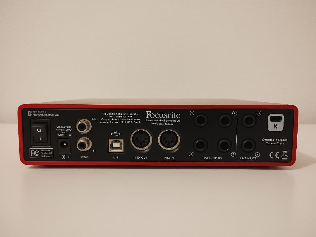 FOCUSRITE ( フォーカスライト ) Scarlett 6i6