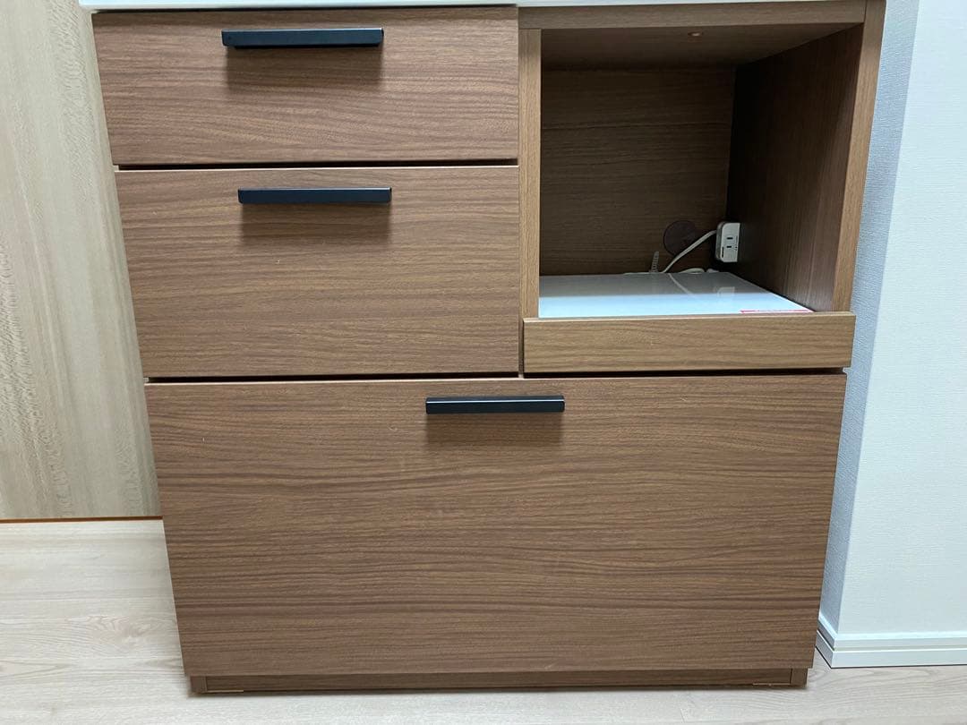 ニトリ　食器棚　キッチンボード　幅80cm