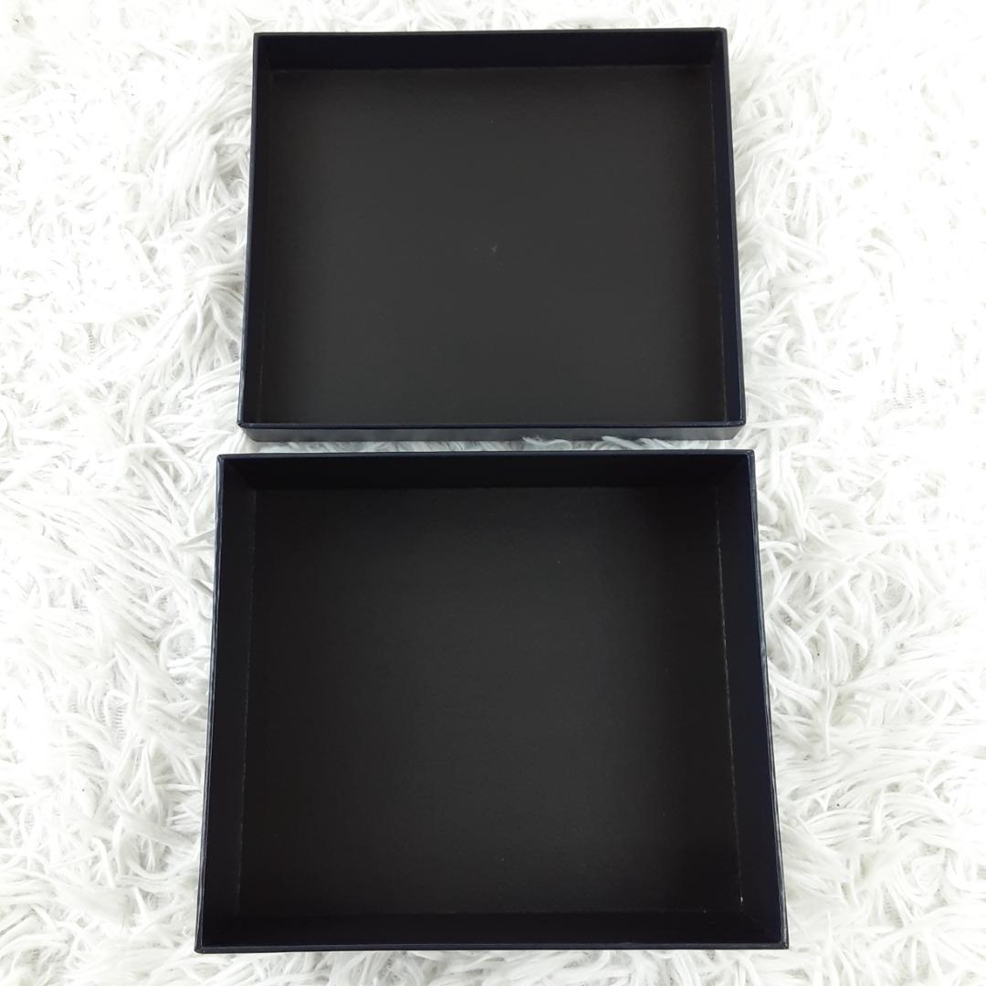 美品◎RALPH LAUREN アクセサリーケース シルバー 円型 保存箱付き