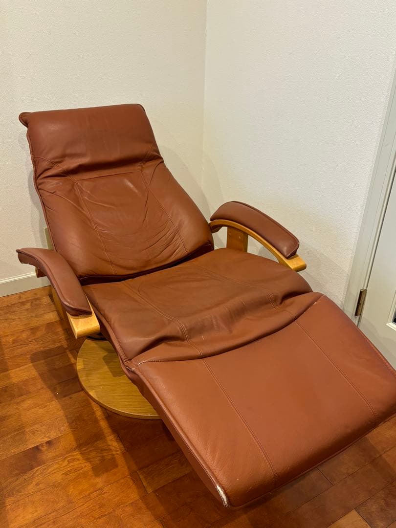 早い者勝ち　KEBE France Bed フランスベッド　本革 チェア