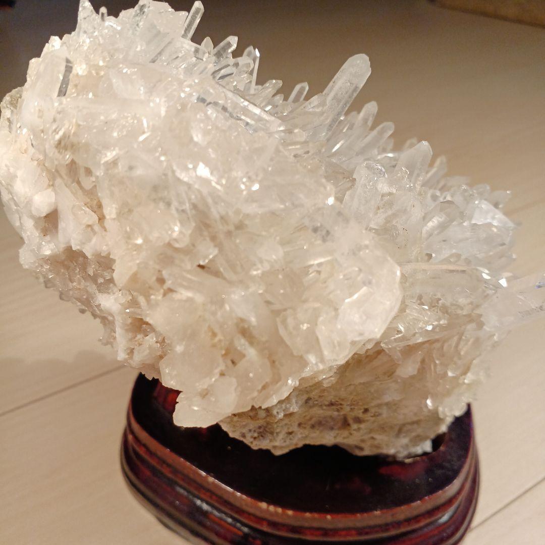 最上級重  約2.1K  ヒマラヤクラスター台座付き  水晶  パワーストーン