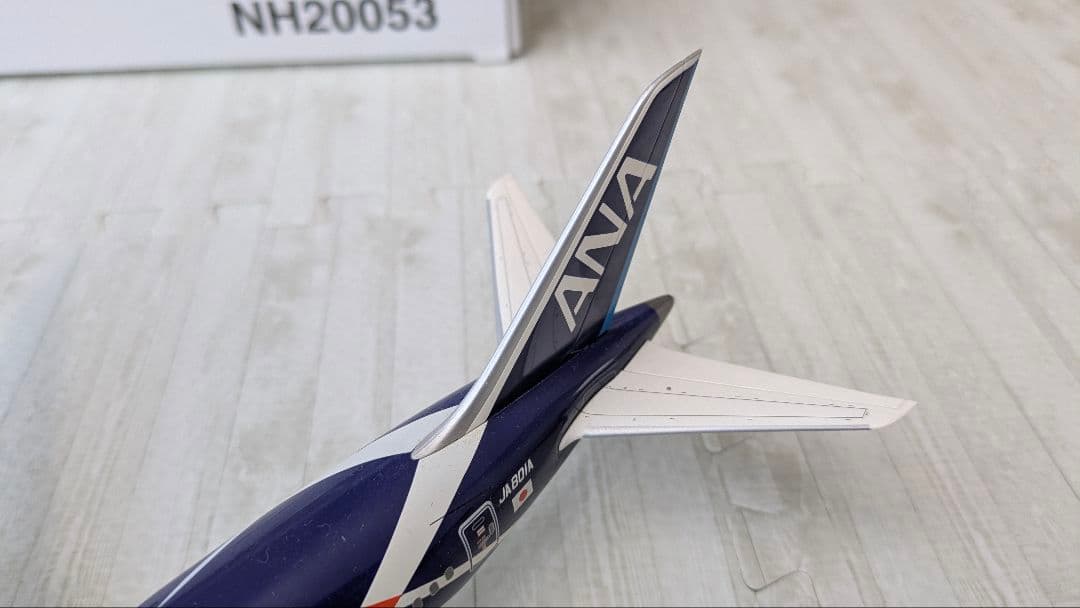 ANA Boeing 787-8特別塗装1/200 JA801A NH20053 - メルカリ