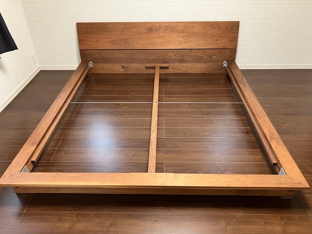 MASTERWAL モアレス ベッド キング WN（ウォールナット）