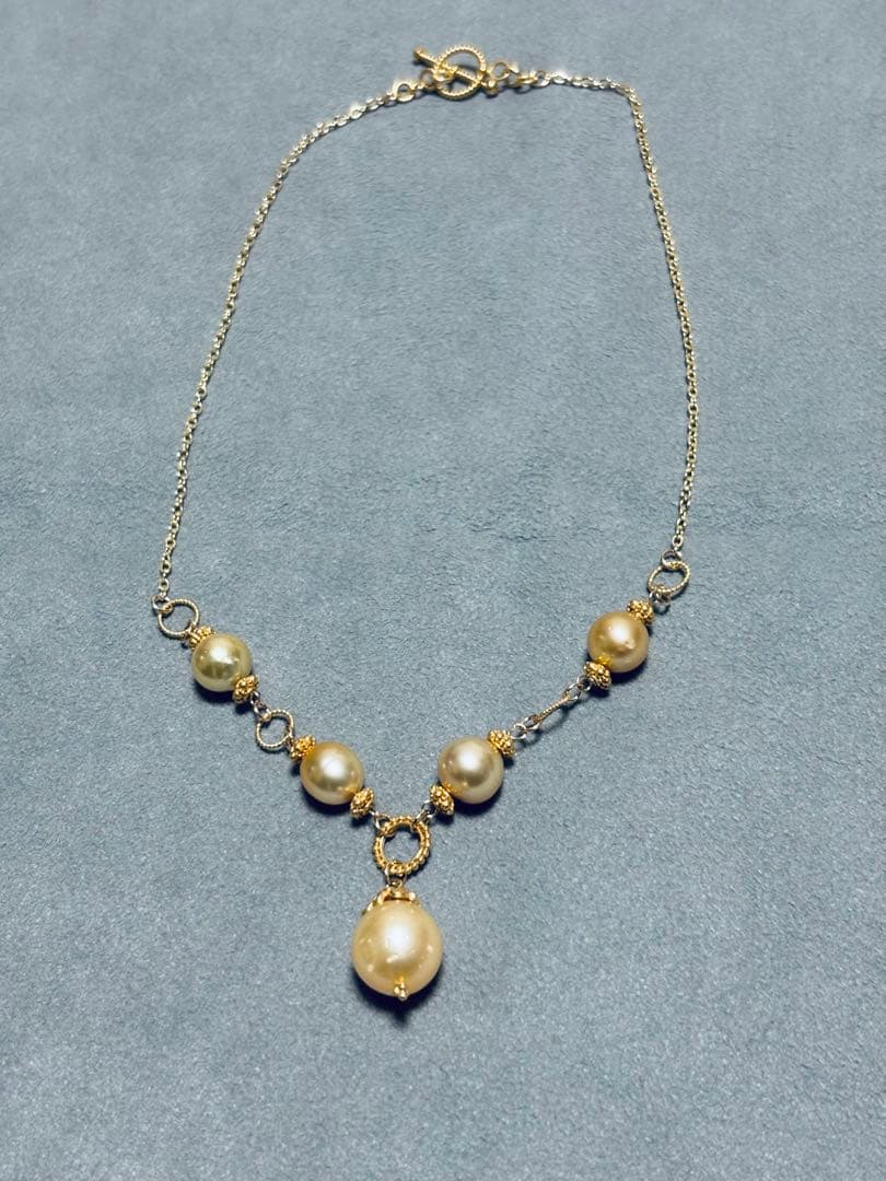 南洋ゴールデンパールのネックレス