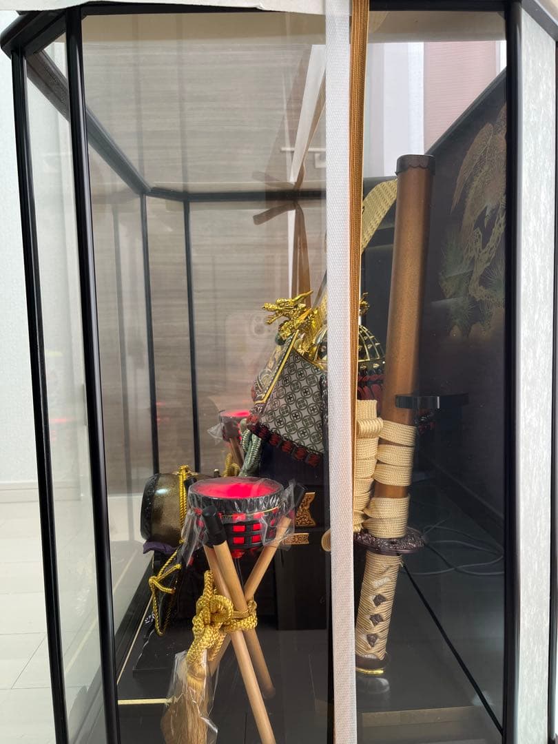 【五月人形】オルゴール付き兜飾りケース入り