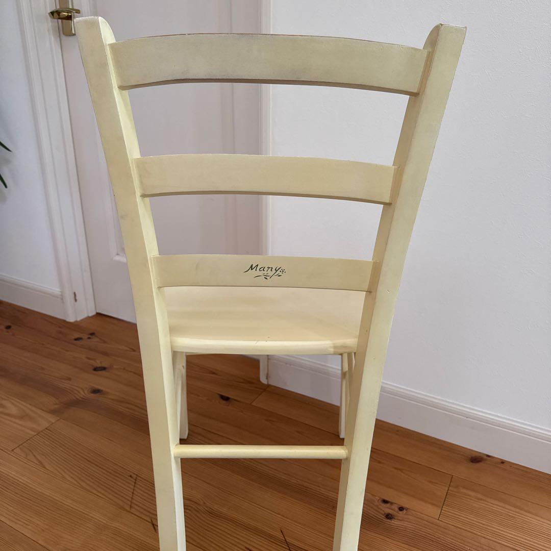 マニーステンシルローズホワイトファニチャー