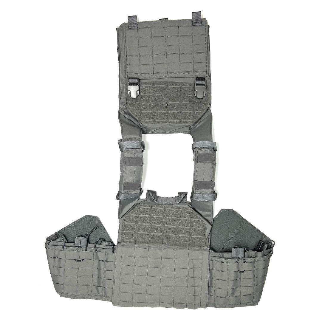 SHELLBACK TACTICAL プレートキャリア