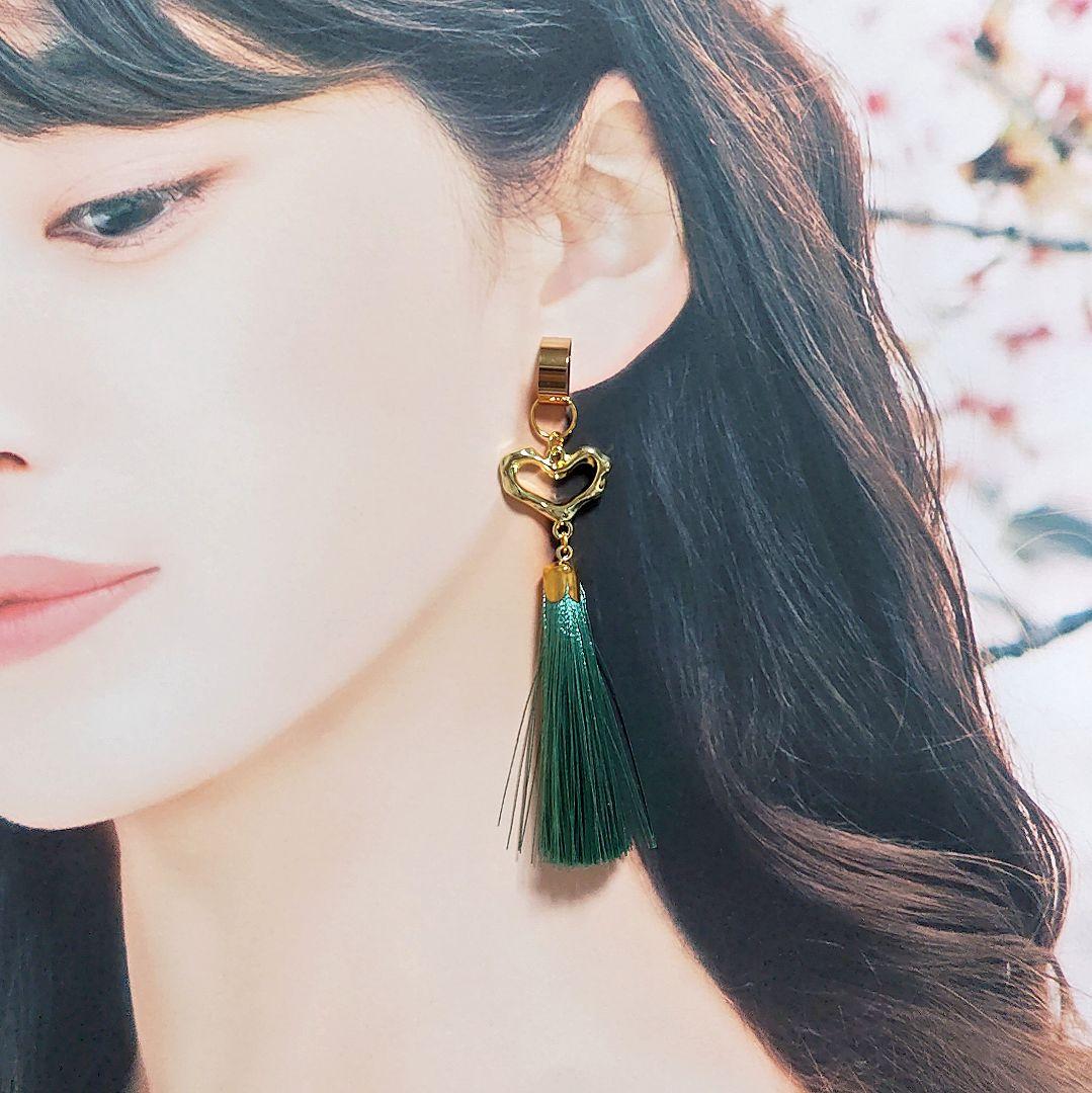 【1225】ハートとタッセルのピアスイヤリング