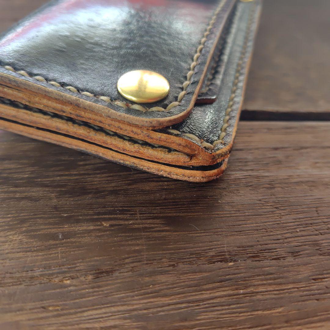 ミドルサイズ トラッカーウォレット　フレイムス カービング 手染め 黒